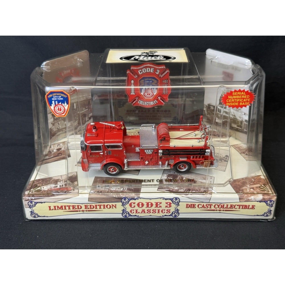 Code 3 Classics Limited Edition F.D.N.Y. Engine CO 71- Mack 1958 Model #12350